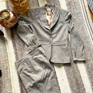 Classiques Entier ladies wool suit